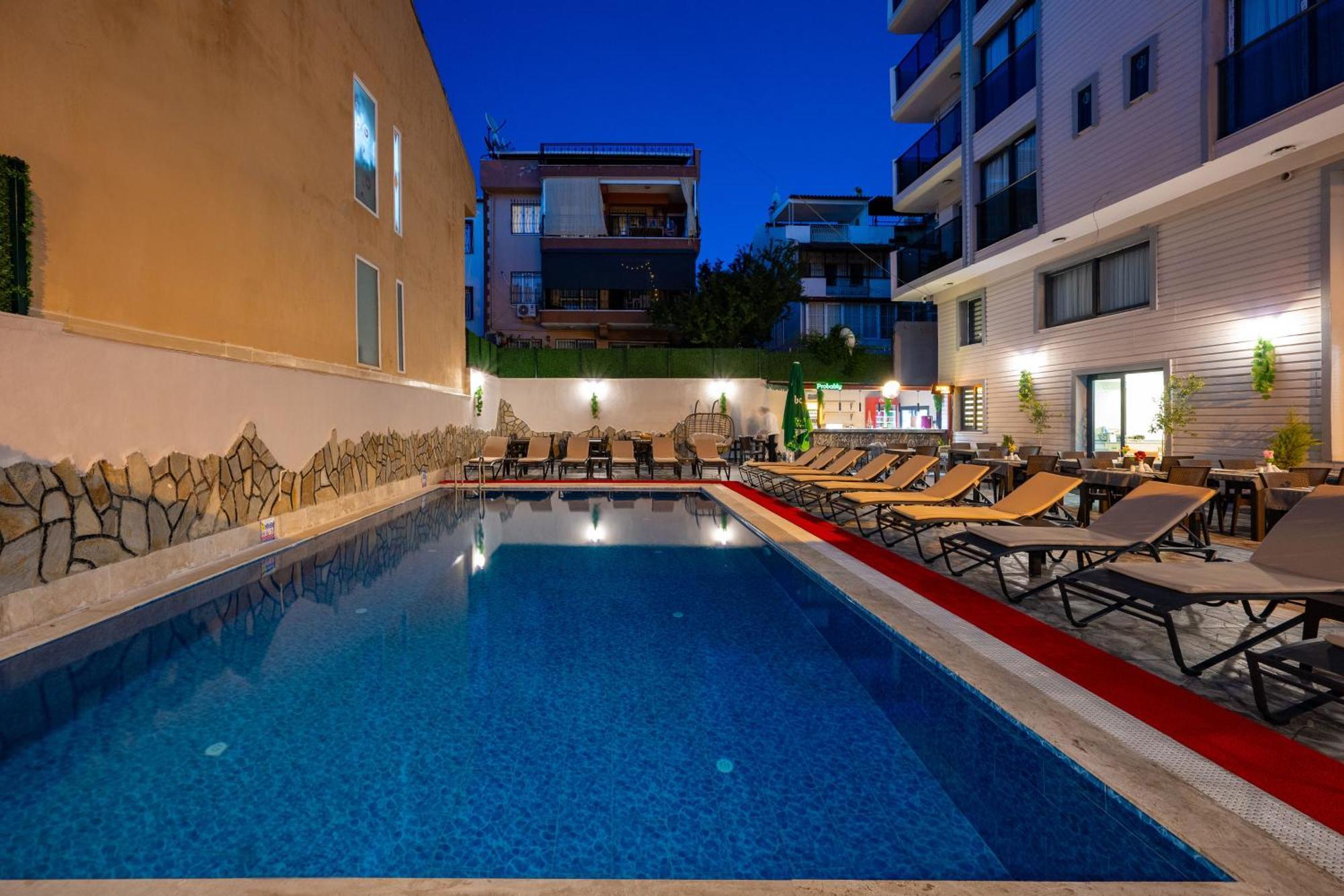 Otel Carpediem Gold Kusadası Exterior foto